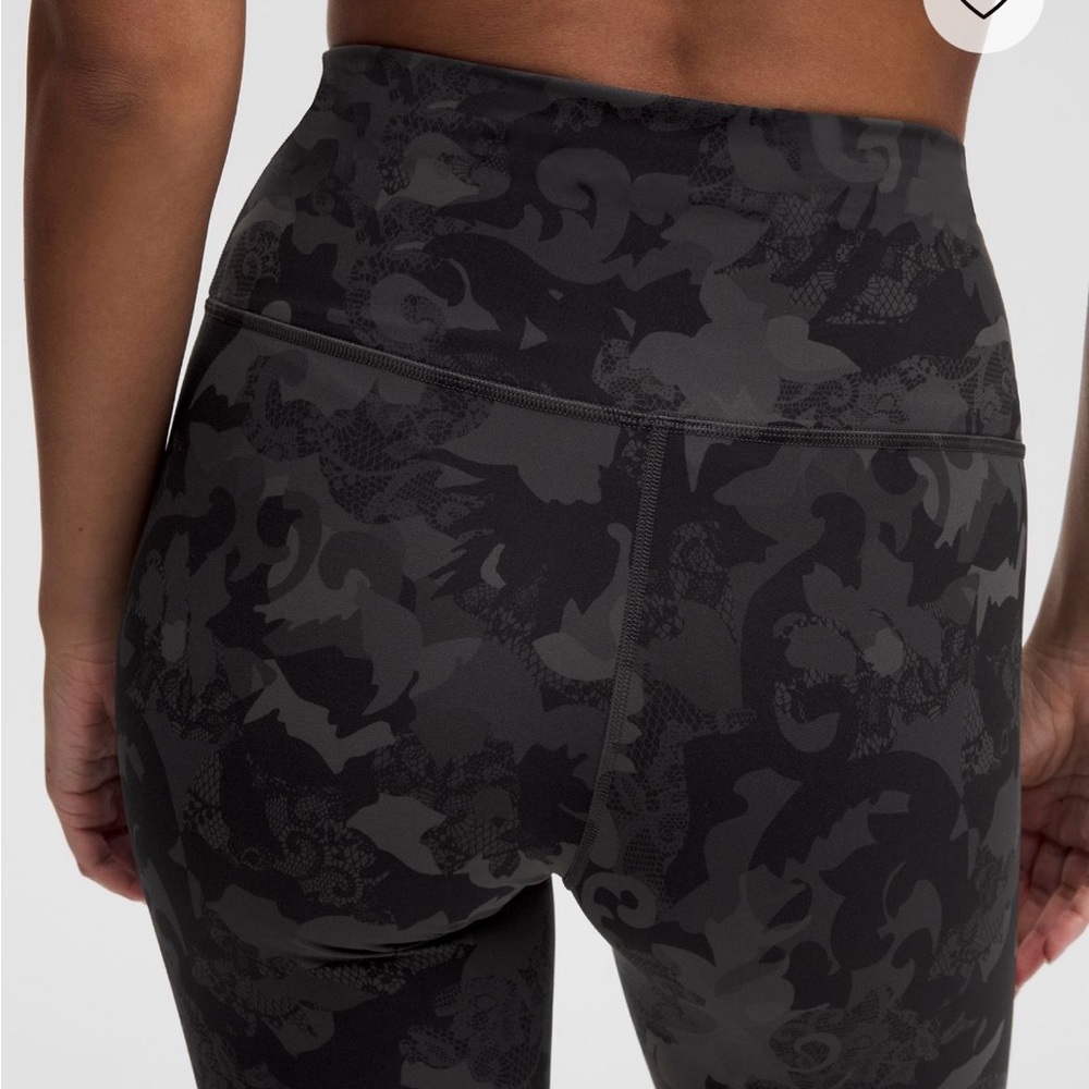 Lululemon NWT Wunder Train High-Rise Tight 28" Hidden heritage Lace Black Multi